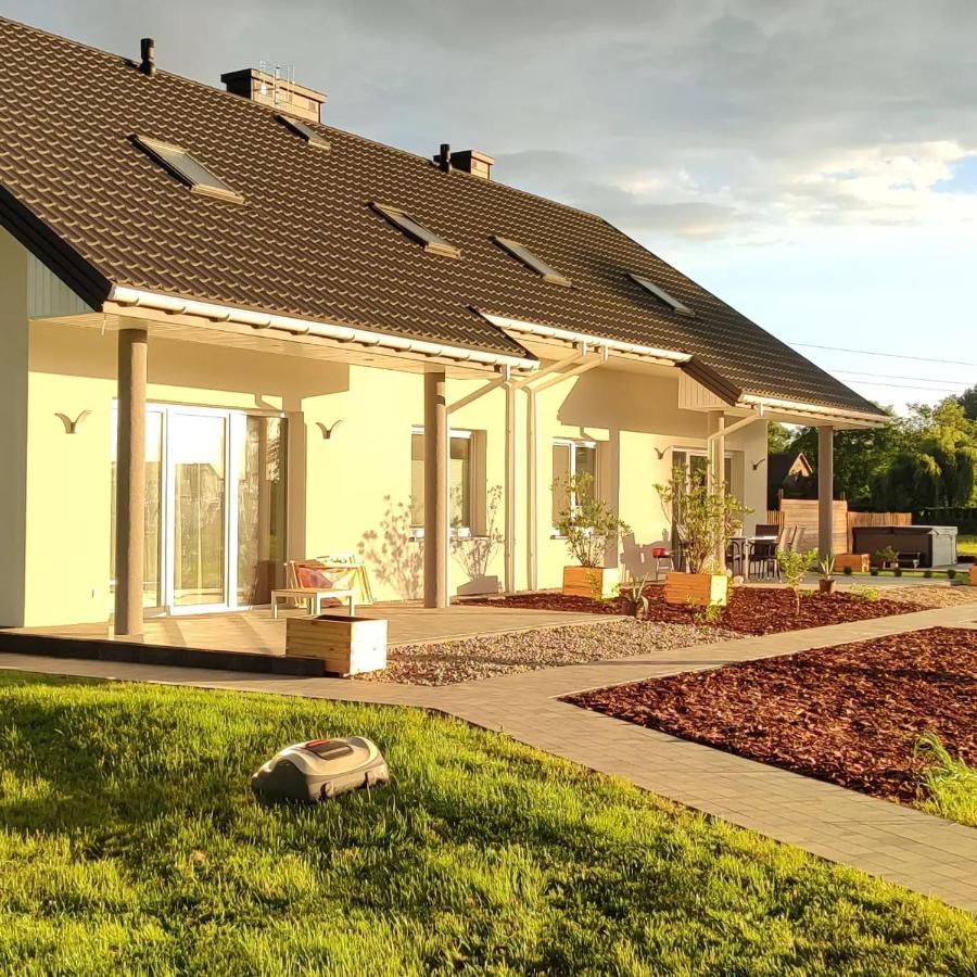 Apartamenty Wilga Z Calorocznym Jacuzzi I Letnim Basenem المظهر الخارجي الصورة