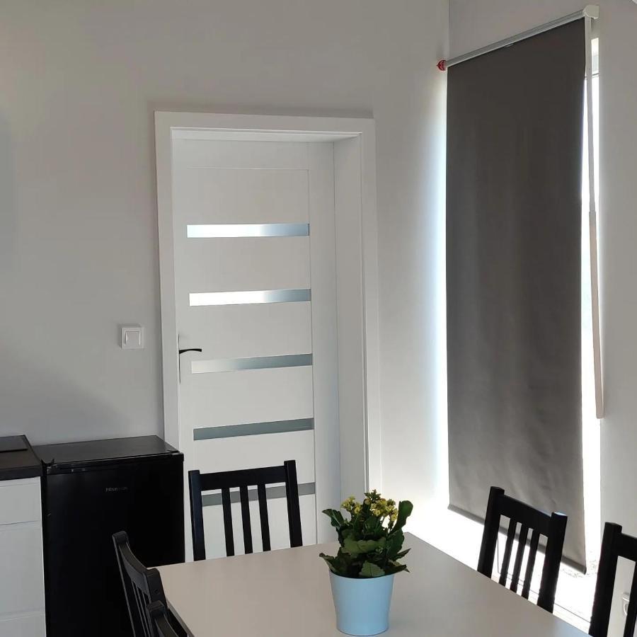 Apartamenty Wilga Z Calorocznym Jacuzzi I Letnim Basenem المظهر الخارجي الصورة